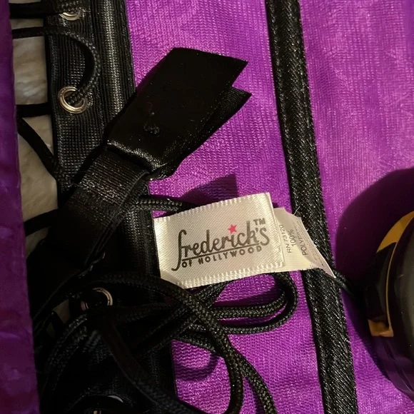 FREDERICK’S OF HOLLYWOOD CORSET SIZE 32 - Picture 3 of 5